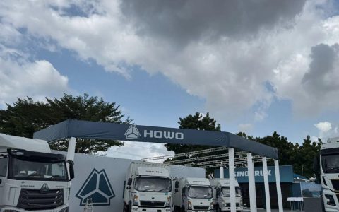 中国重汽闪耀亮相坦桑尼亚Sabasaba展