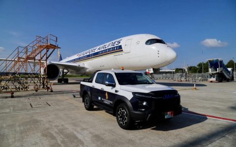 JAC Motors’ pure electric pickup truck Hunter EV was successfully delivered to a Singaporean airline