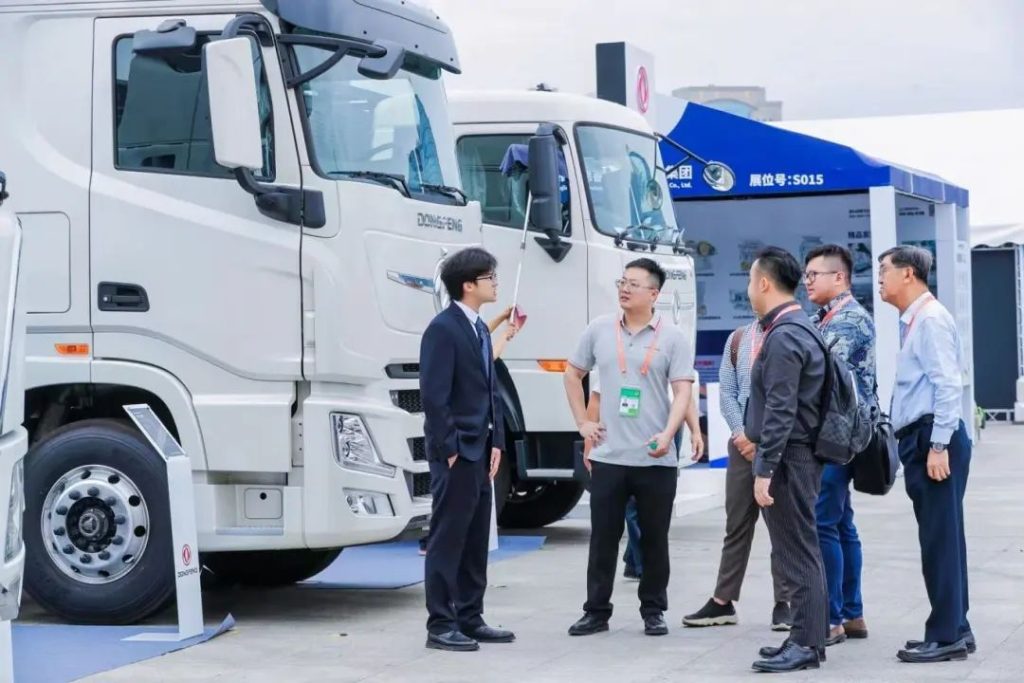 东风商用车东南亚一区战队：向上而生，打响东南亚营销“突围战”