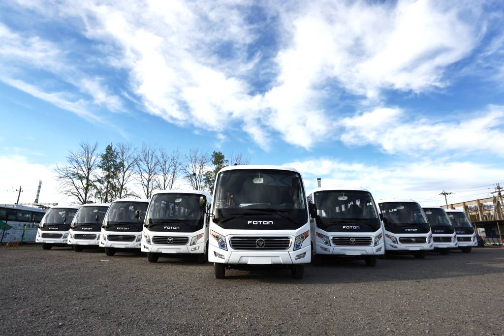 BAIC FOTON Delivers 100 Custom School Buses to A Middle Eastern Client, Supporting Localized Student Transportation Strategy