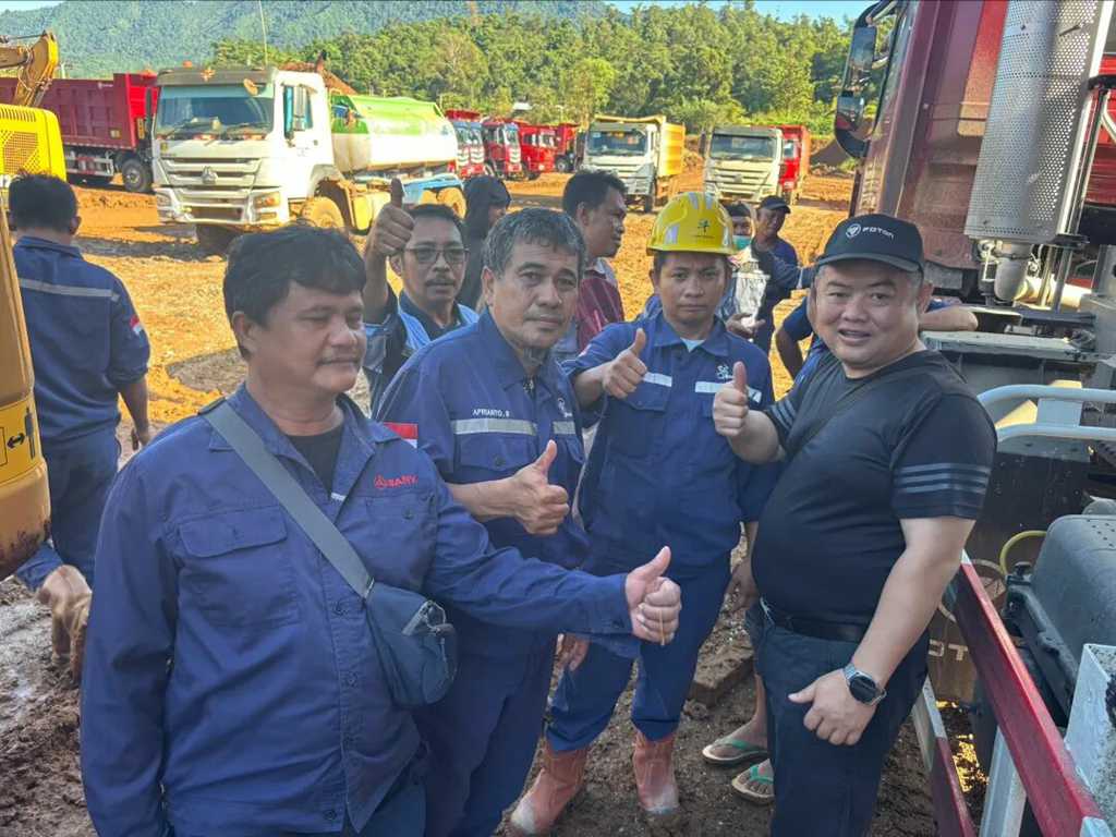 北汽福田携手东南亚矿业大客户签署125台重卡订单