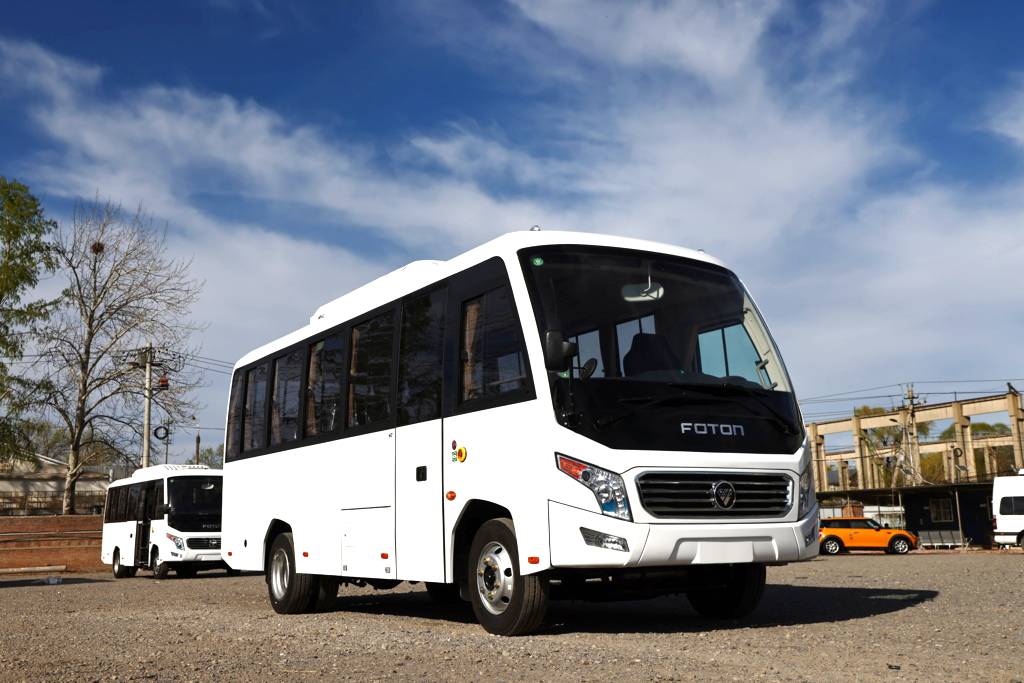 BAIC FOTON Delivers 100 Custom School Buses to A Middle Eastern Client, Supporting Localized Student Transportation Strategy
