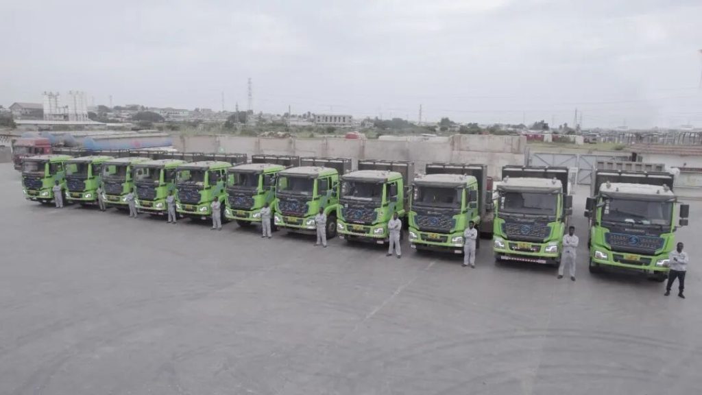 陕汽德龙H3000ᵉ，带给西非水泥运输公司的全新体验