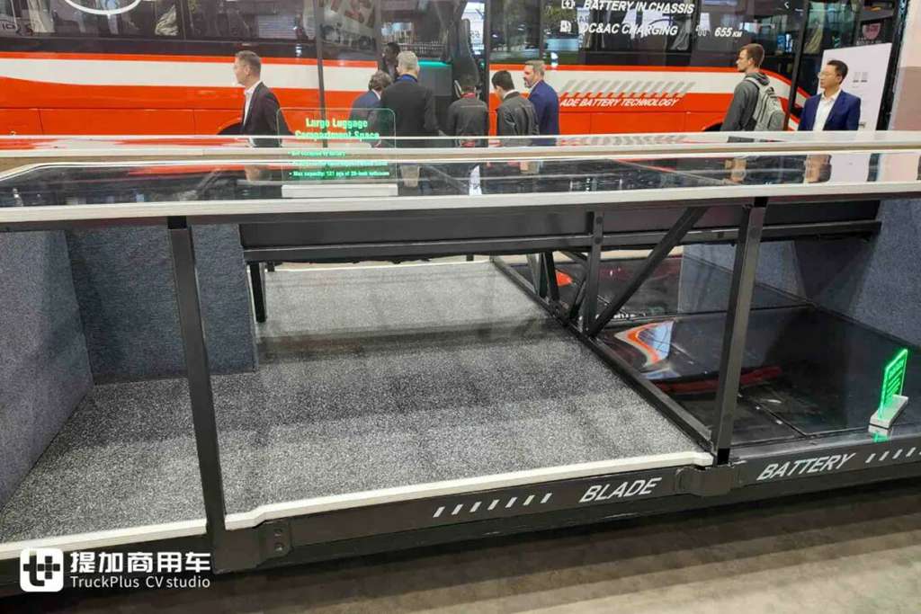 2025Busworld客车展｜全球首创客车CTC电池车身一体化！比亚迪携多款颠覆性技术闪耀亮相