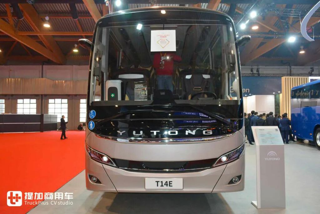 2025Busworld客车展｜力压欧洲豪华大巴，荣获“最佳客车”大奖！宇通T14E纯电动旅游巴士到底强在哪里？