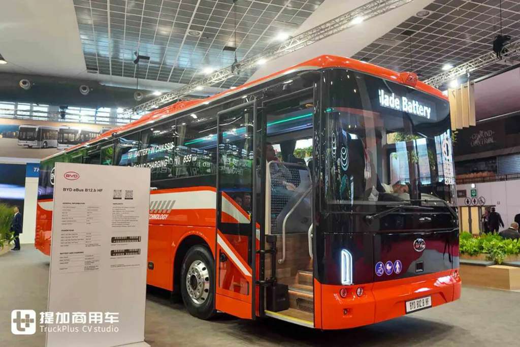 2025Busworld客车展｜全球首创客车CTC电池车身一体化！比亚迪携多款颠覆性技术闪耀亮相