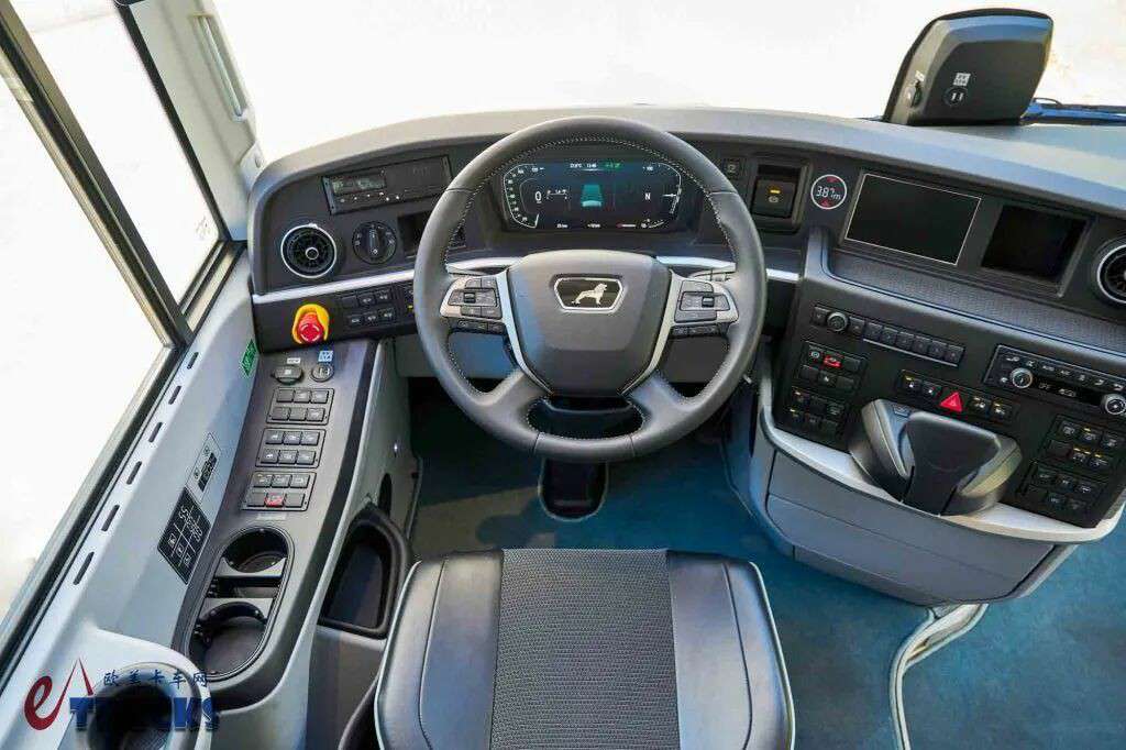 2025Busworld客车展｜Skyliner双层豪华巴士特别版来袭，全新纯电旅游大巴亮相！德国曼恩参展阵容真强大