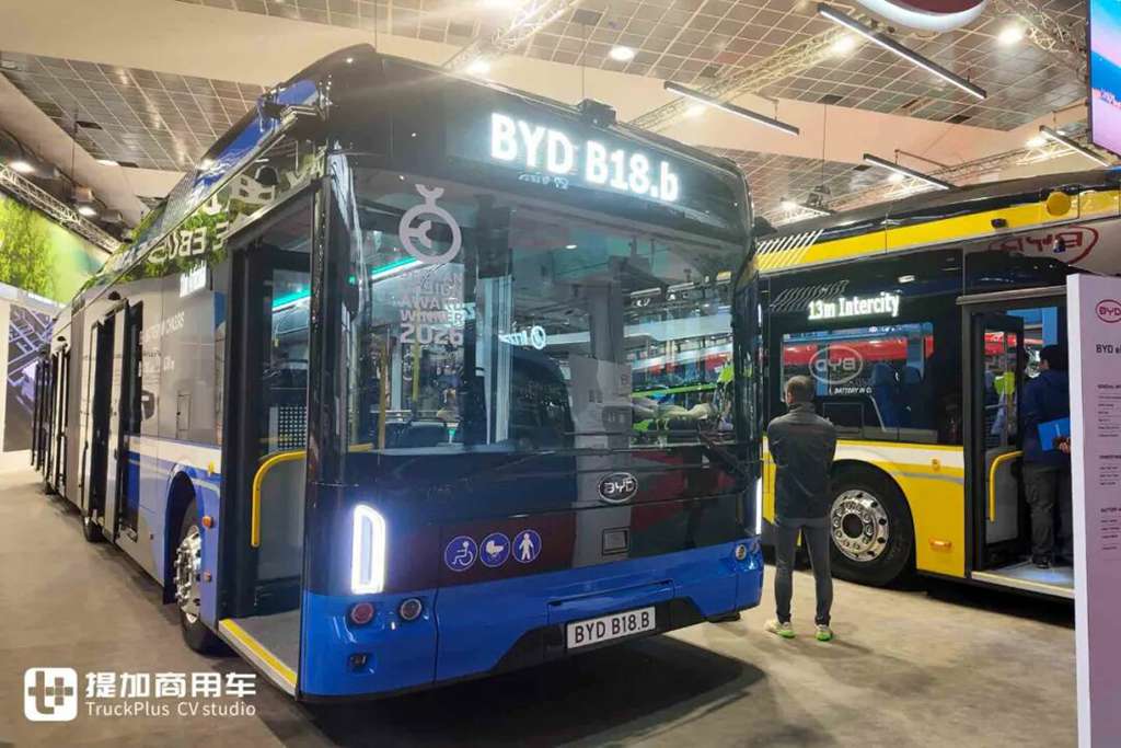 2025Busworld客车展｜全球首创客车CTC电池车身一体化！比亚迪携多款颠覆性技术闪耀亮相