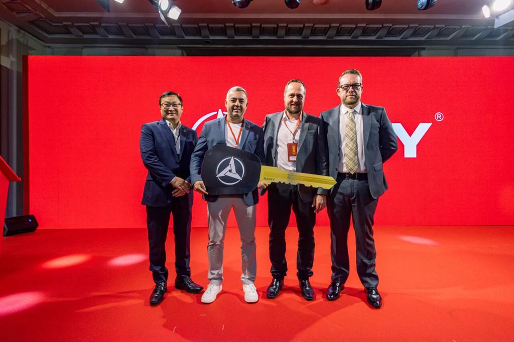 三一巴西银行正式揭幕，全新重卡震撼首发！