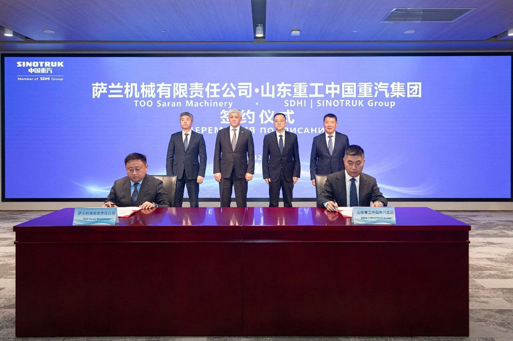 王志坚与哈萨克斯坦卡拉干达州州长布列克帕耶夫举行会见并签约