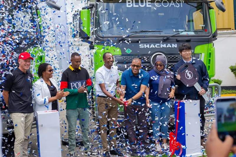 SHACMAN X3000 CNG Heavy Trucks Delivered to the East African Market