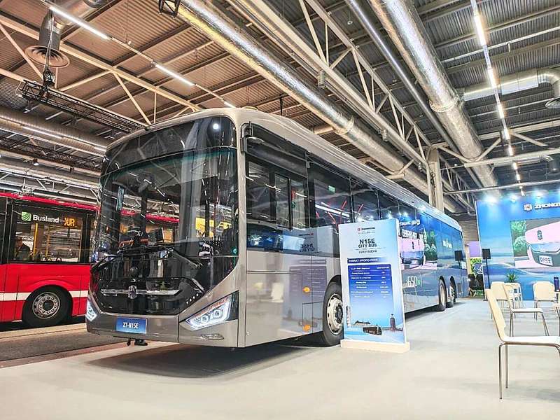 亮相斯德哥尔摩Persontrafik 中通客车携三款纯电客车加速深耕北欧市场